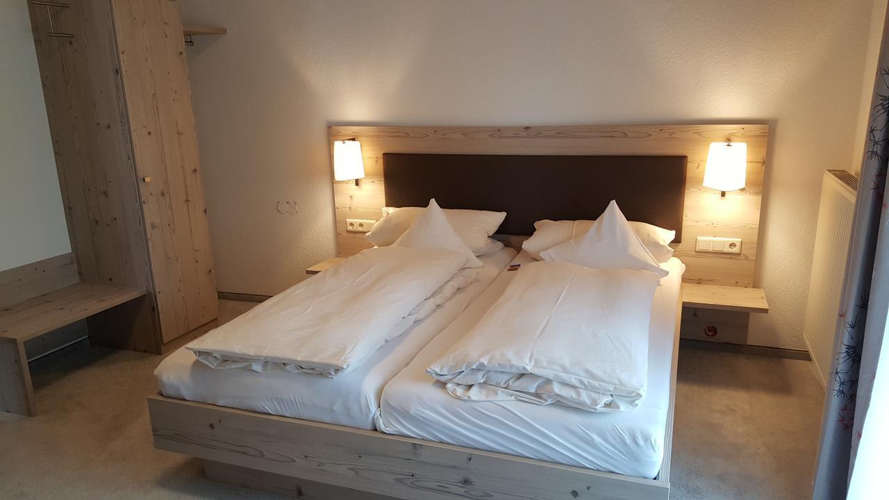 Landgasthaus Zollerstuben Bermatingen Exteriör bild